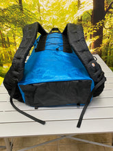 Load image into Gallery viewer, PBD - SOOLITE34 - frameless Ultralight hiking backpack - Dyneema® 2.92oz